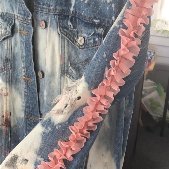 Jean jacket - Picture 4 of 5